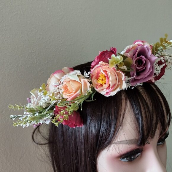 Lovely Boho flower crown, headband, so pretty for wedding, festival, garden - Picture 8 of 10